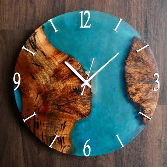 Orologio da parete astratto in resina epossidica blu e legno